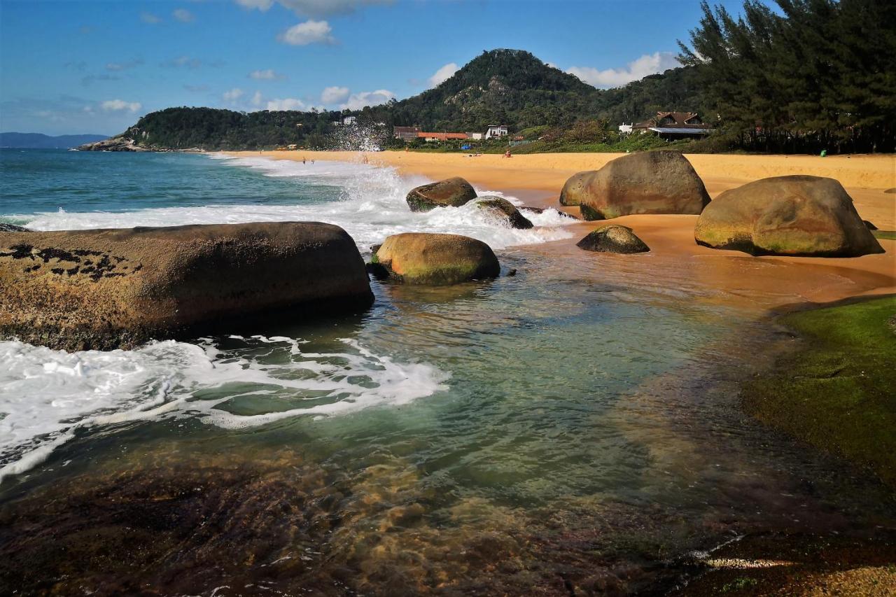 Pousada Estaleiro Village - Frente Mar Balneário Camboriú Extérieur photo